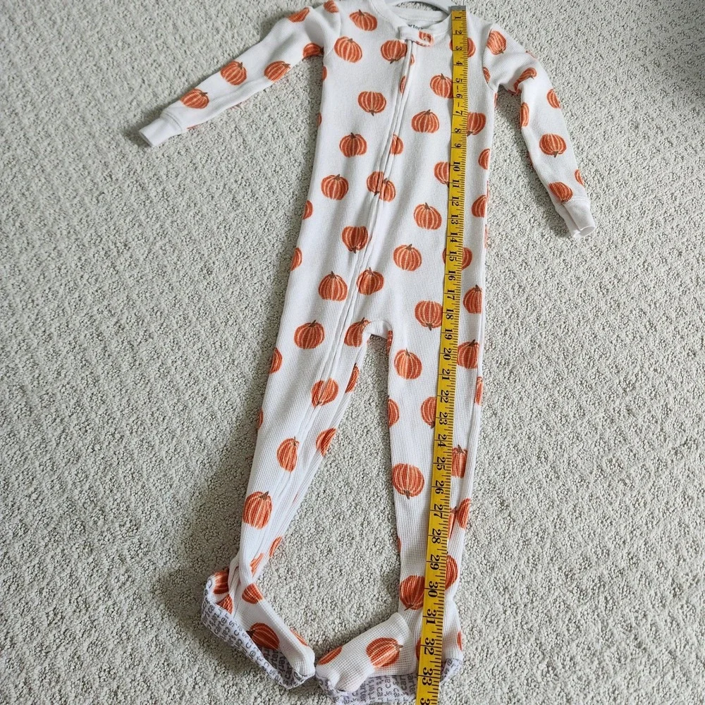 Toddler size 3T Pumpkin Footed Pajamas White Orange Waffle Knit Zip Up‎